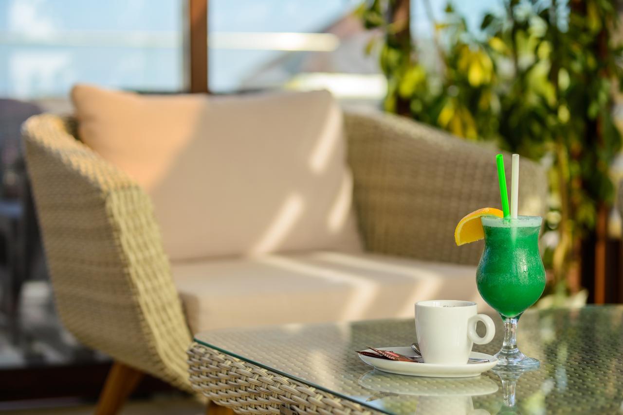 Sunny Castle Hotel كرانيفو المظهر الخارجي الصورة