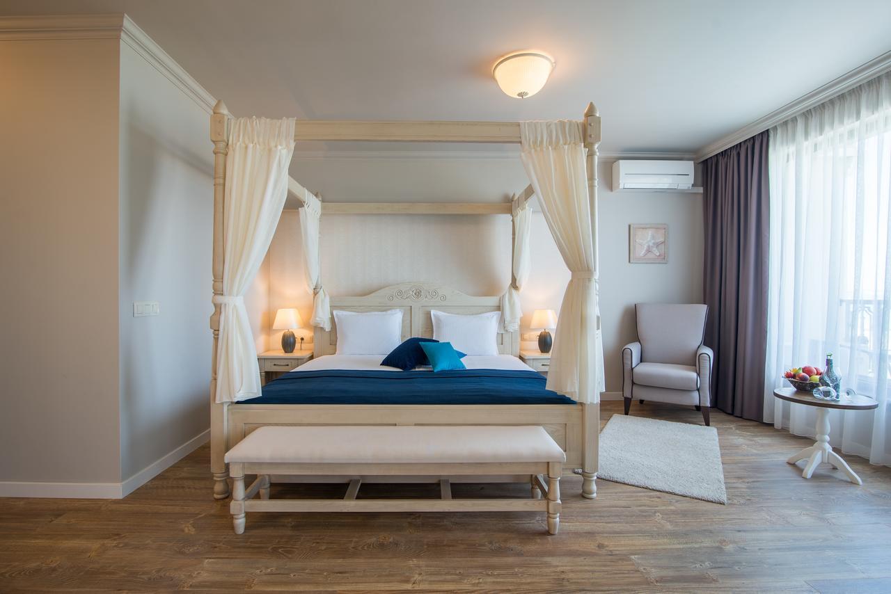 Sunny Castle Hotel كرانيفو المظهر الخارجي الصورة